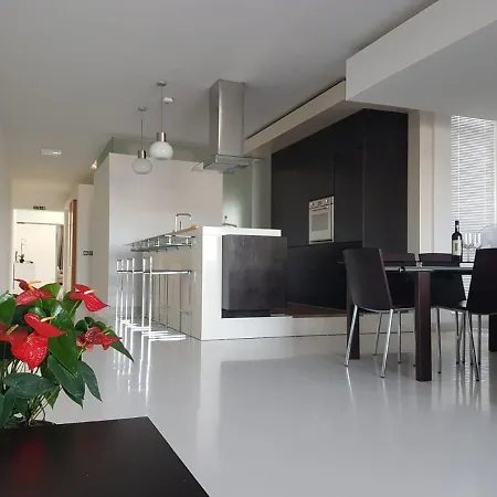 Apartment Ocean Heights *